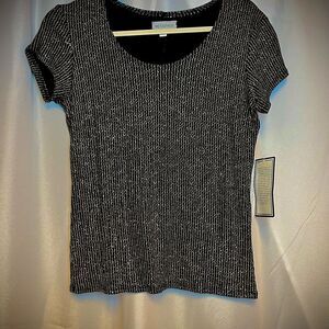 Metaphor Black and White‎ Short Sleeve Top
